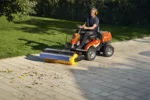 HUSQVARNA R 316TsX AWD Tondeuses autoportées à coupe frontale – Image 5