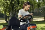 HUSQVARNA R 316TsX AWD Tondeuses autoportées à coupe frontale – Image 7